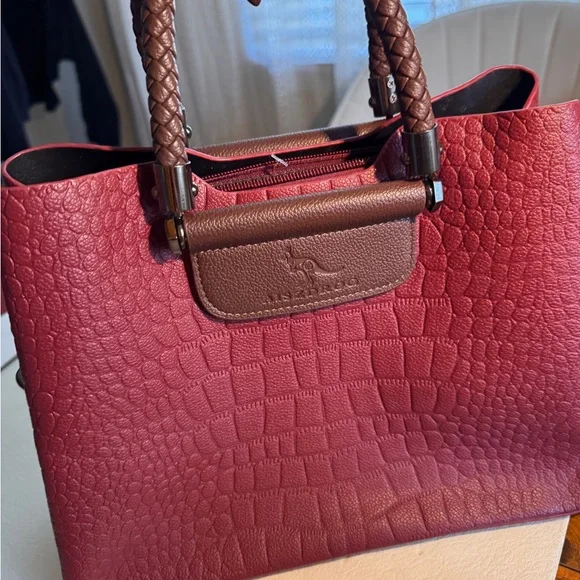 PLEASE HELP MEDICAL BILLS- all offers considered! - Picture 6 of 12